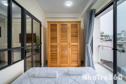 CĂN HỘ BAN CÔNG TÁCH BẾP FULL NỘI THẤT QUẬN 3 GẦN CÔNG VIÊN LÊ VĂN TÁM