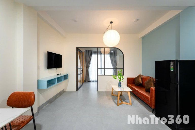 CĂN HỘ BAN CÔNG TÁCH BẾP FULL NỘI THẤT QUẬN 3 GẦN CÔNG VIÊN LÊ VĂN TÁM