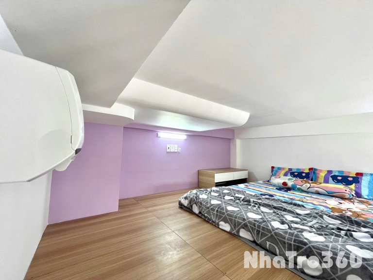 Cho thuê căn hộ Duplex (có gác), Q4, đường Tôn Thất Thuyết, ban công, máy giặt riêng