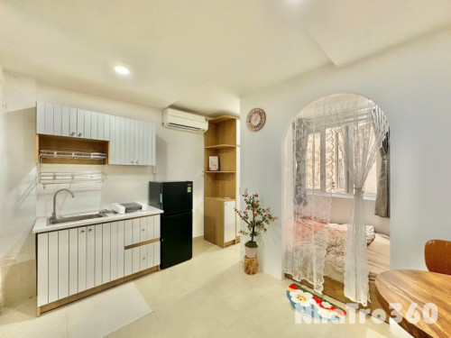 Căn hộ mới xây full nội thất dọn vô liền được ngay sân bay TSN