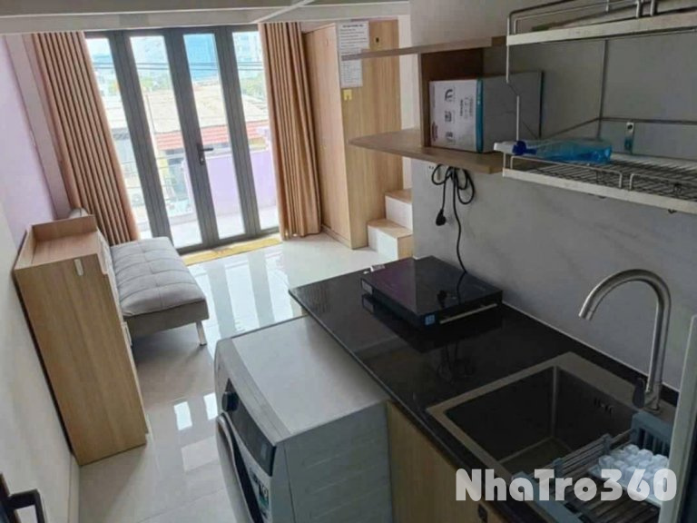 Cho thuê căn hộ Duplex (có gác), Q4, đường Tôn Thất Thuyết, ban công, máy giặt riêng