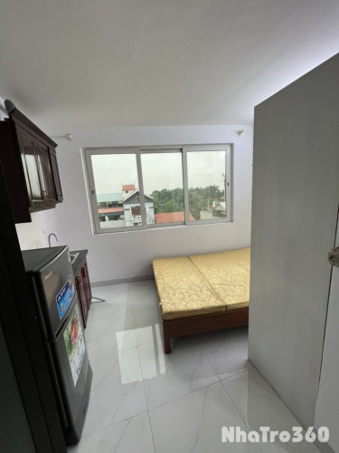 Đủ đồ thang máy tại Phú Thượng giá 3tr2