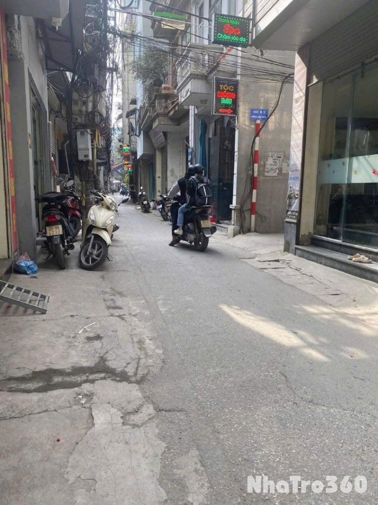 Cho thuê nhà ngõ ô tô tải Tân Triều KD kết hợp ở lại 42m2 x 4.5 tầng, 4 ngủ, 15 Triệu/th