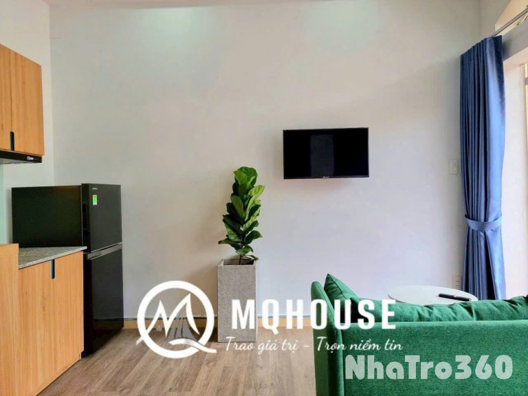 Cho thuê căn hộ Studio có Ban công Q10 gần công viên Lê Thị Riêng, Vạn Hạnh Mall, toà nhà Viettel