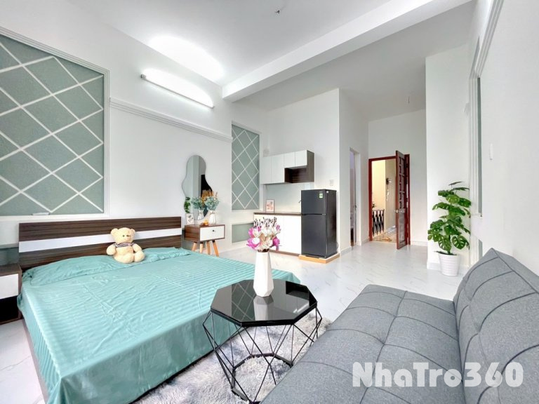 Full nội thất, ban công, cửa sổ, tự do, giá rẻ