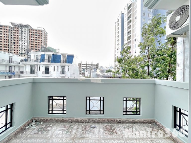 Full nội thất, ban công, cửa sổ, tự do, giá rẻ