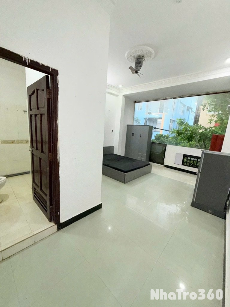 Nội thất cơ bản, cửa sổ trời, tự do, giá rẻ