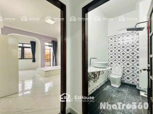 Full nội thất, cửa sổ, ban công, tự do