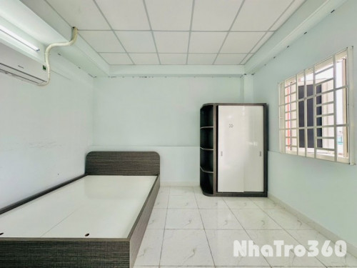 Nội thất cơ bản, 1pn, tách bếp, bancol, cửa sổ