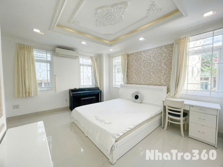 Căn hộ full nội thất cửa sổ trời Lê Thị Riêng Q1