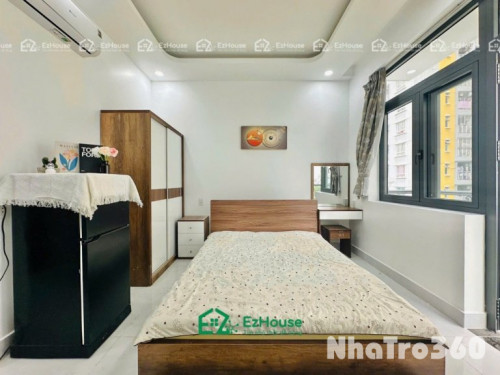 Full nội thất, thang máy, ban công, free xe