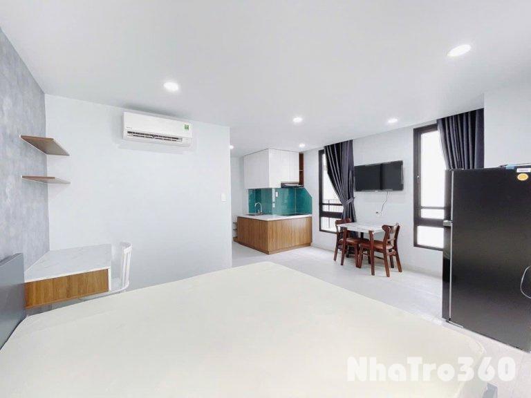 CHDV Trống Phòng Studio - Cửa Sổ Gần Trường Chinh
