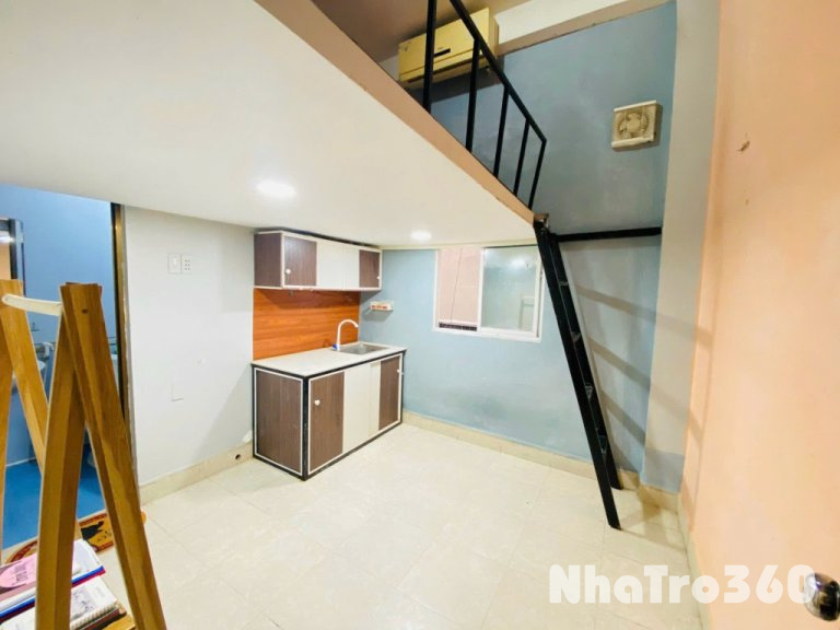 Phòng gác full nội thất CÁCH MẠNG THÁNG TÁM Q3