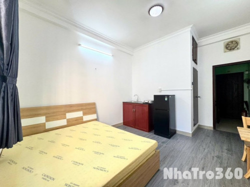 Full nội thất, cửa sổ, tự do, free xe, giá rê