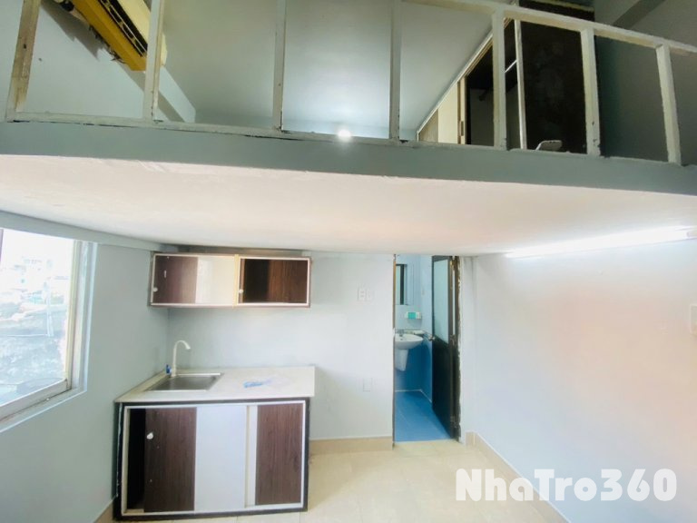 Phòng gác full nội thất CÁCH MẠNG THÁNG TÁM Q3