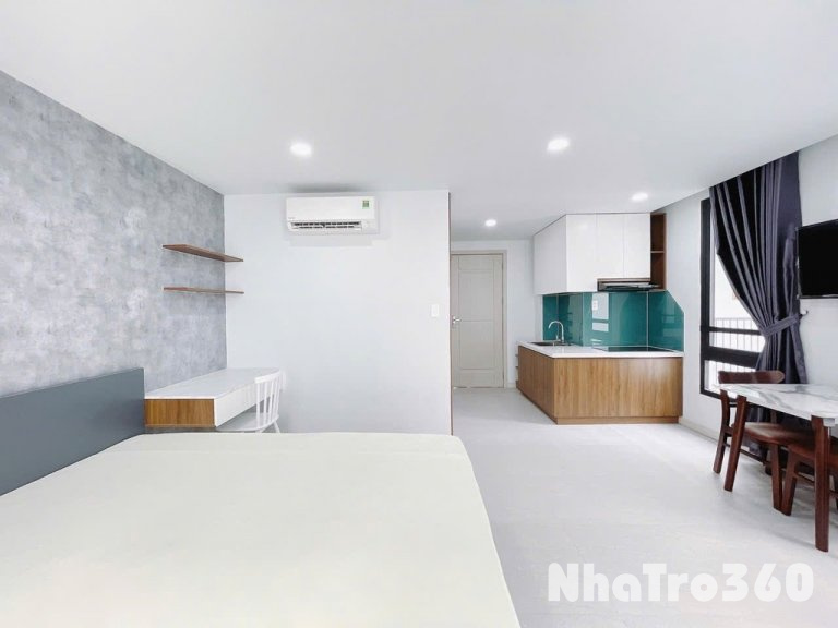 CHDV Trống Phòng Studio - Cửa Sổ Gần Trường Chinh