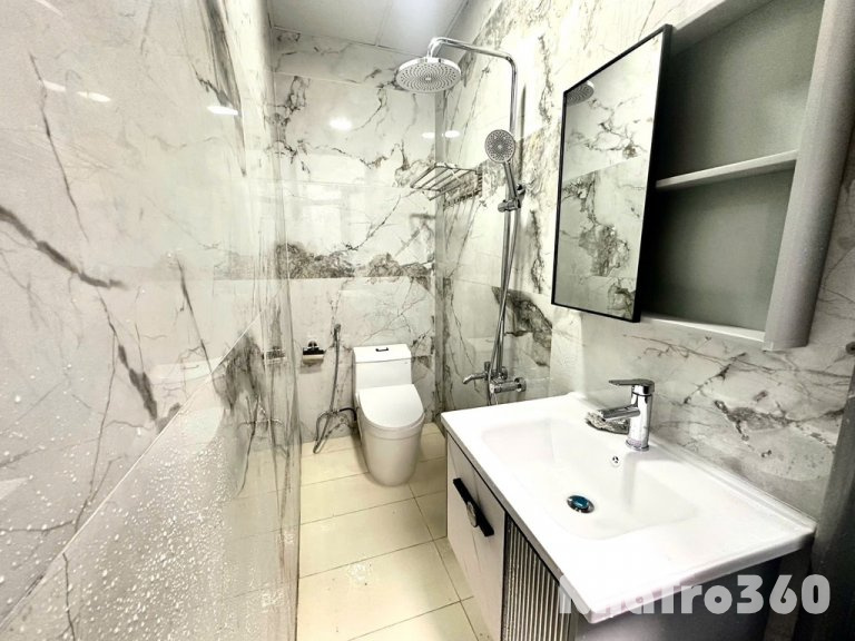 Full nội thất, free xe, trệt, tự do