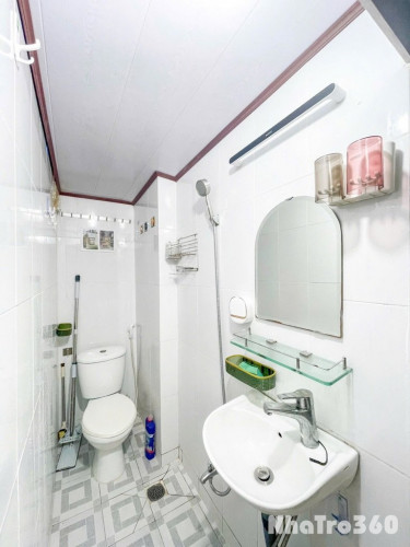 Studio cửa sổ full nội thất Đinh Tiên Hoàng Quận 1