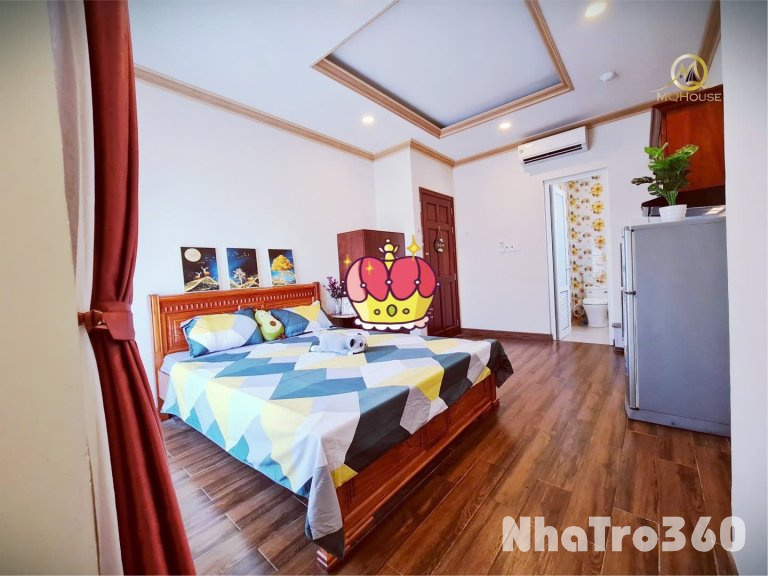 Cho thuê căn hộ Q10, đường Hoà Hưng, ban công, thang máy