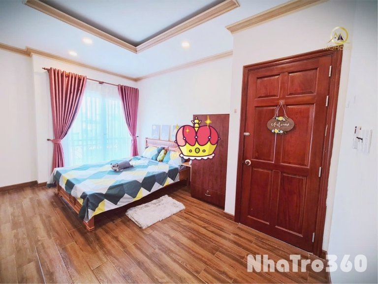 Cho thuê căn hộ Q10, đường Hoà Hưng, ban công, thang máy