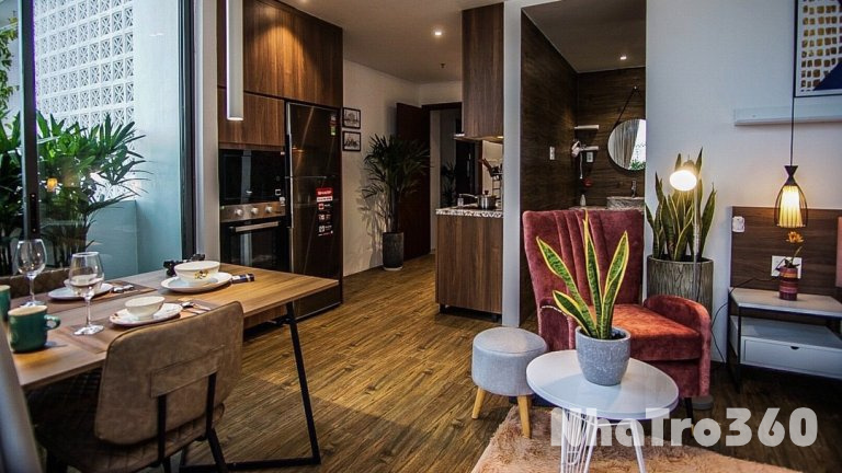 SẴN 1 CĂN STUDIO BAN CÔNG GẦN THẢO CẦM VIÊN Q1