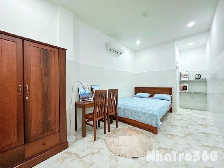 Cho thuê căn hộ full nội thất ngay chân cầu Chữ Y