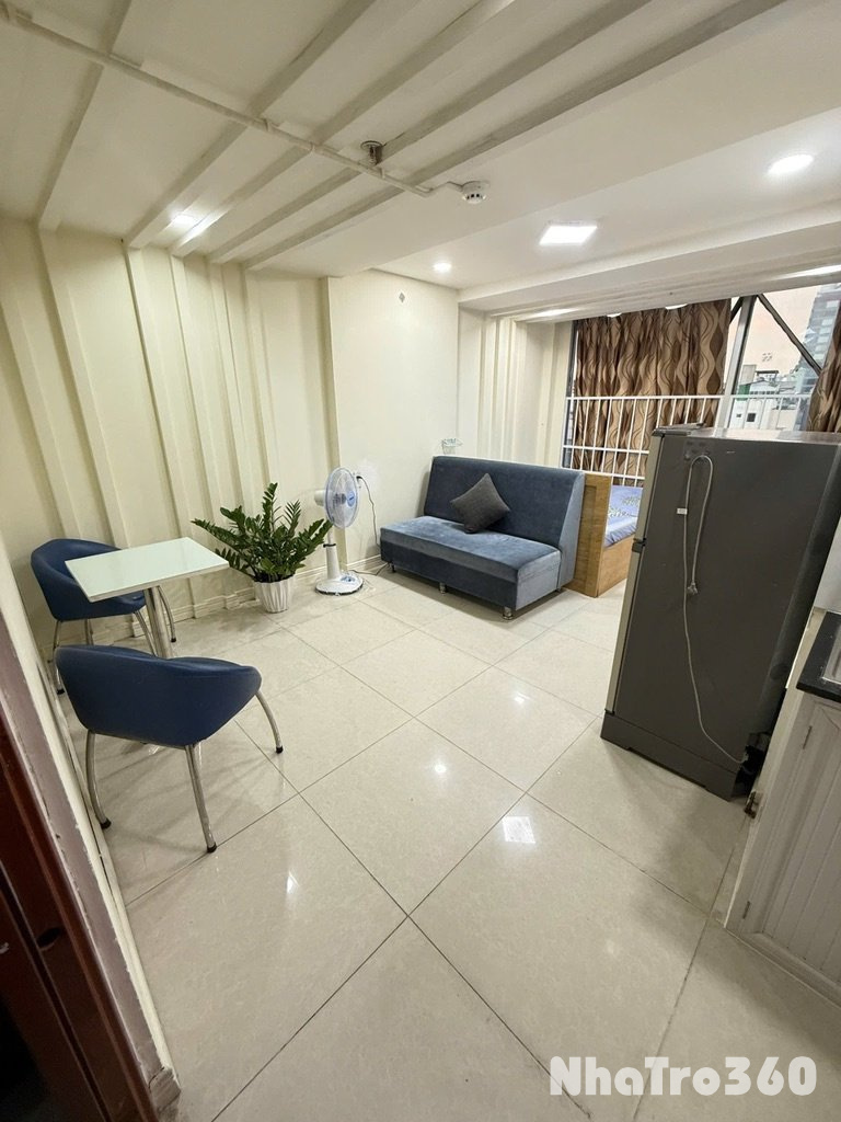 Phòng full nội thất Nguyễn Biểu Quận 5