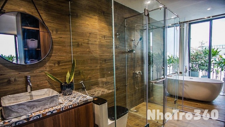 SẴN 1 CĂN STUDIO BAN CÔNG GẦN THẢO CẦM VIÊN Q1