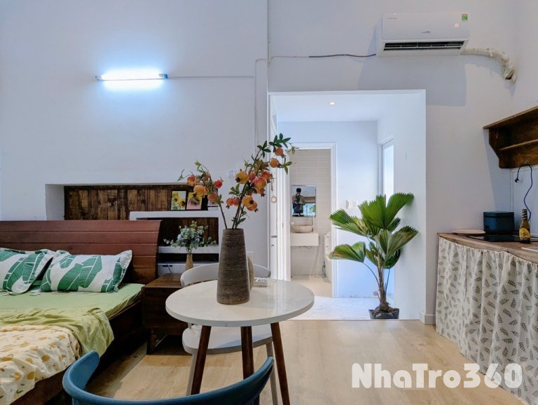 Căn hộ studio cửa sổ trời gần sân bay Tân Bình