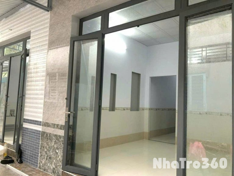 Nhà 3,5 triệu nhà rộng rãi cách hẻm số đỏ 500m