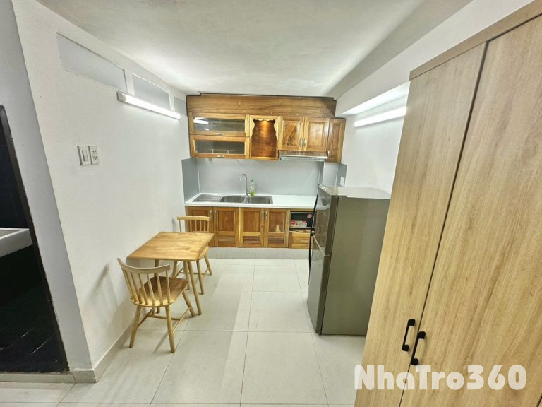 Phòng trống full nội thất Nguyễn Trãi Quận 1