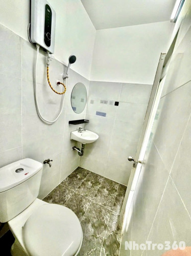 Cho thuê căn hộ Q4, đường Đoàn Văn Bơ, gần Đại Học Nguyễn Tất Thành, nhà thờ Xóm Chiếu