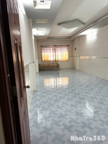 CHO_THUÊ_PHÒNG 50m2 ĐƯỜNG TRẦN VĂN HOÀNG, P.9, TÂN BÌNH. GIÁ 4 TRIỆU 600