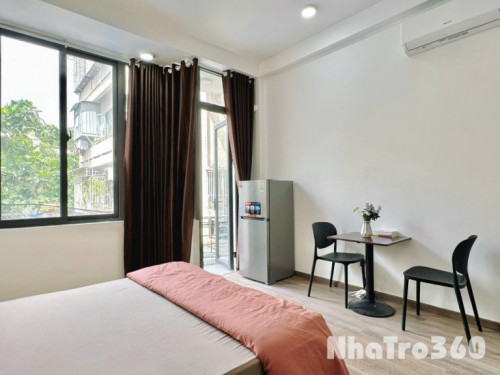 Căn hộ full nội thất ban côn bờ kè Hoàng Sa quận 1