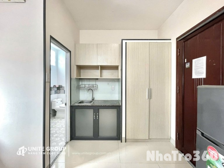 Phòng trốngfull nội thất cửa sổ Tôn Thất Thuyết Q4