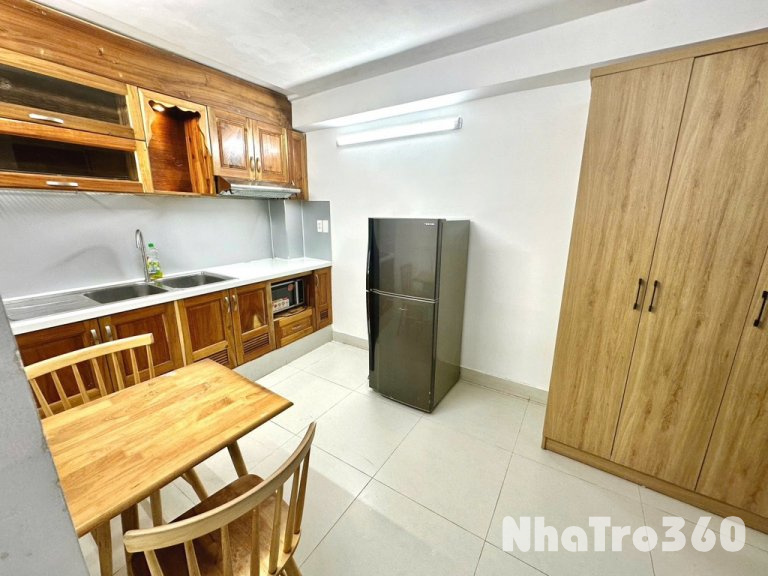 Phòng trống full nội thất Nguyễn Trãi Quận 1