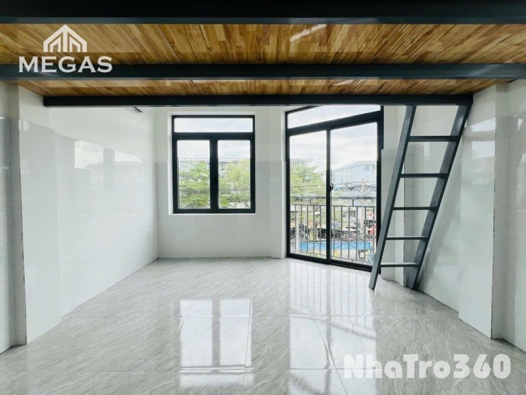 Có gác, rộng thoáng, cửa sổ lớn, Quận 6