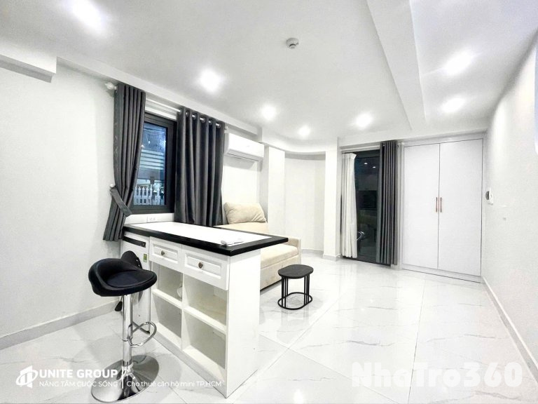 Ready-to-move-in Apartment – District 1! 🇻🇳