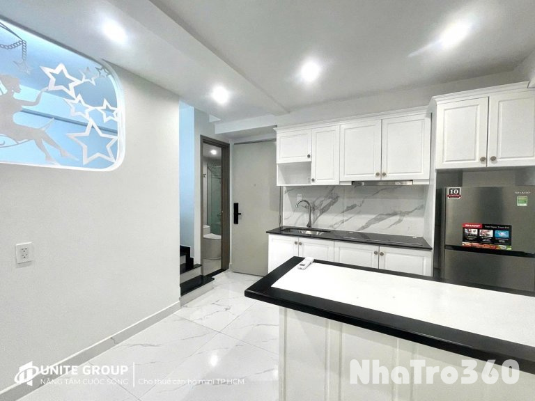 Ready-to-move-in Apartment – District 1! 🇻🇳