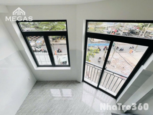 Có gác, rộng thoáng, cửa sổ lớn, Quận 6