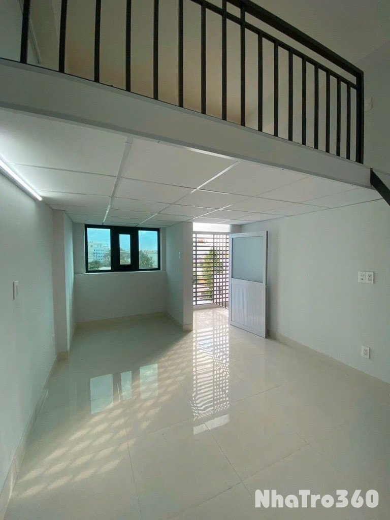 Có gác, cửa sổ lớn, rộng thoáng, quận 6 3tr5