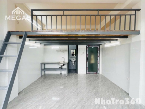 Có gác, rộng thoáng, cửa sổ lớn, Quận 6
