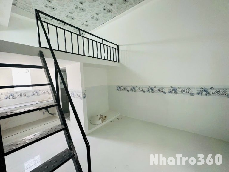 Có gác , rộng thoáng , mới 100%, quận 6