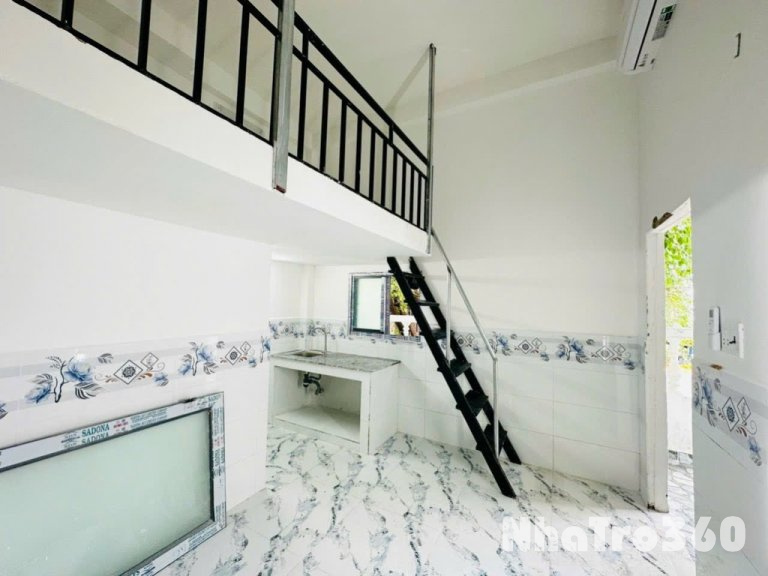 Có gác , rộng thoáng , mới 100%, quận 6