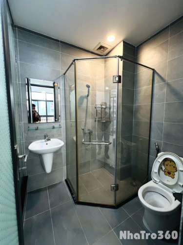 🏠Cho thuê căn hộ Studio Ban công thoáng Q1 gần chợ Bến Thành, Phố Bùi Viện, cầu Ông Lãnh