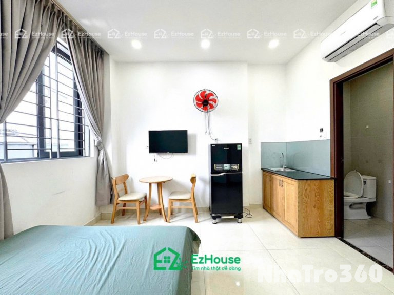 Full nội thất, cửa sổ lớn, an ninh 24/24,thag máy