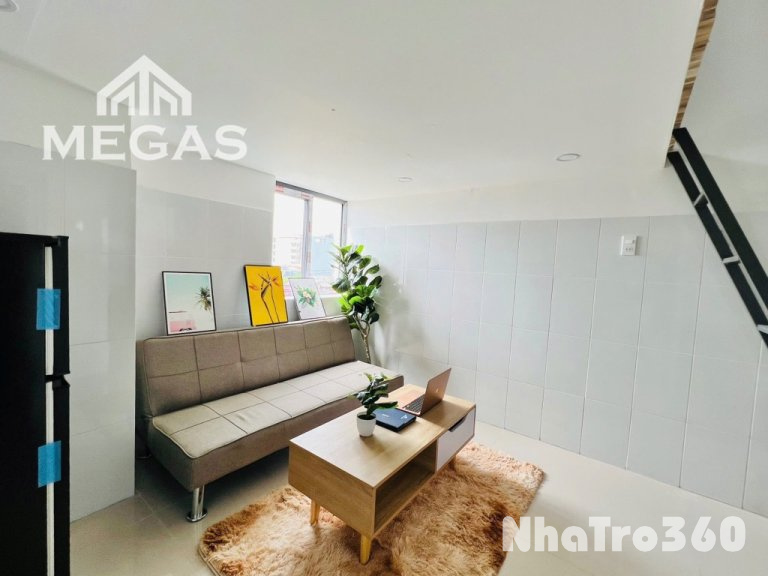 Gác cao trên m7, Full nội thất, ngay ngã tư 4 xã