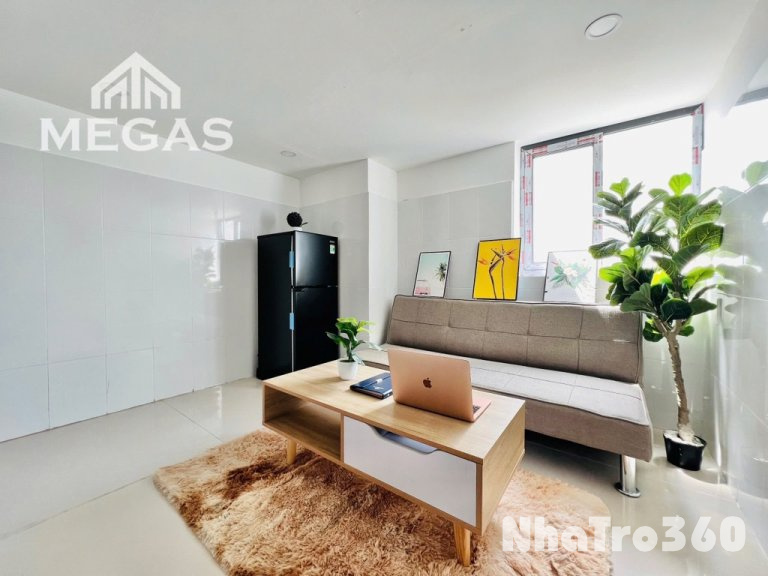 Gác cao trên m7, Full nội thất, ngay ngã tư 4 xã