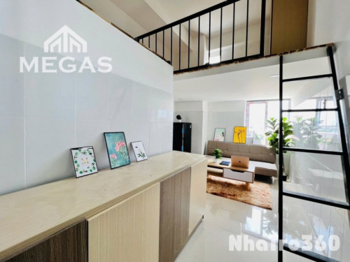 Gác cao trên m7, Full nội thất, ngay ngã tư 4 xã