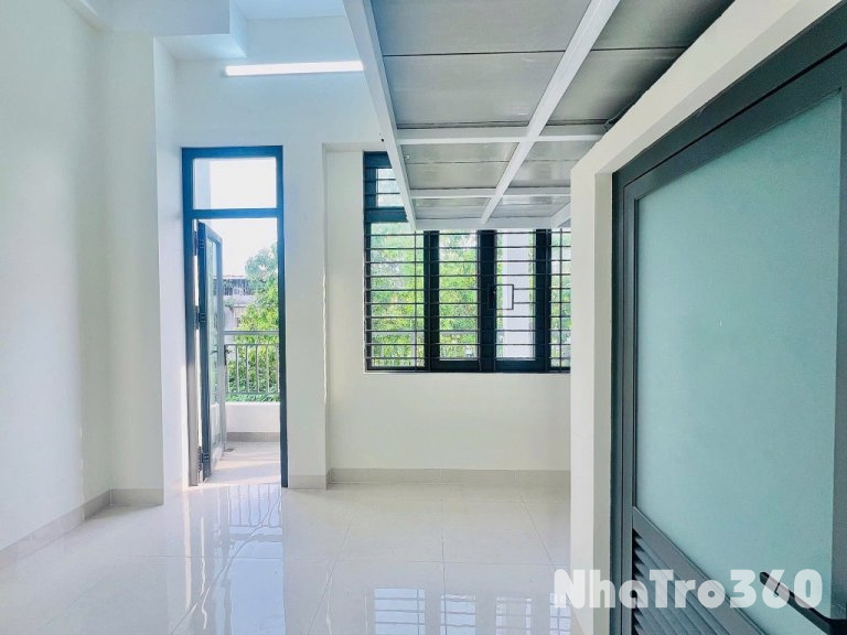 Nội thất cơ bản, cửa sổ, ban công, giá rẻ